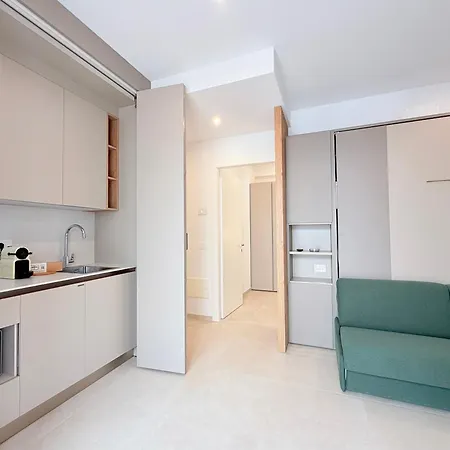 Florida アパートホテル